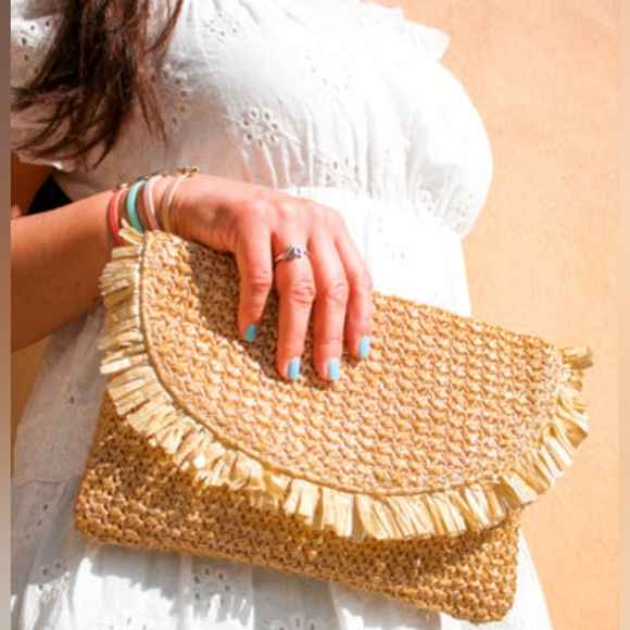 Beachly Handbags - Beachly The North Shore Tropical Lined Rattan Clutch - Brand New